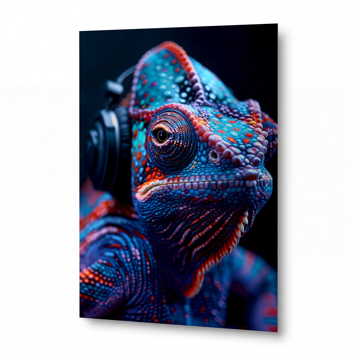 Obraz Chameleon hudebního vizionáře s drahokamovým šupinatým vzorem — kovový obraz na hliníkovém panelu s vysokým leskem
