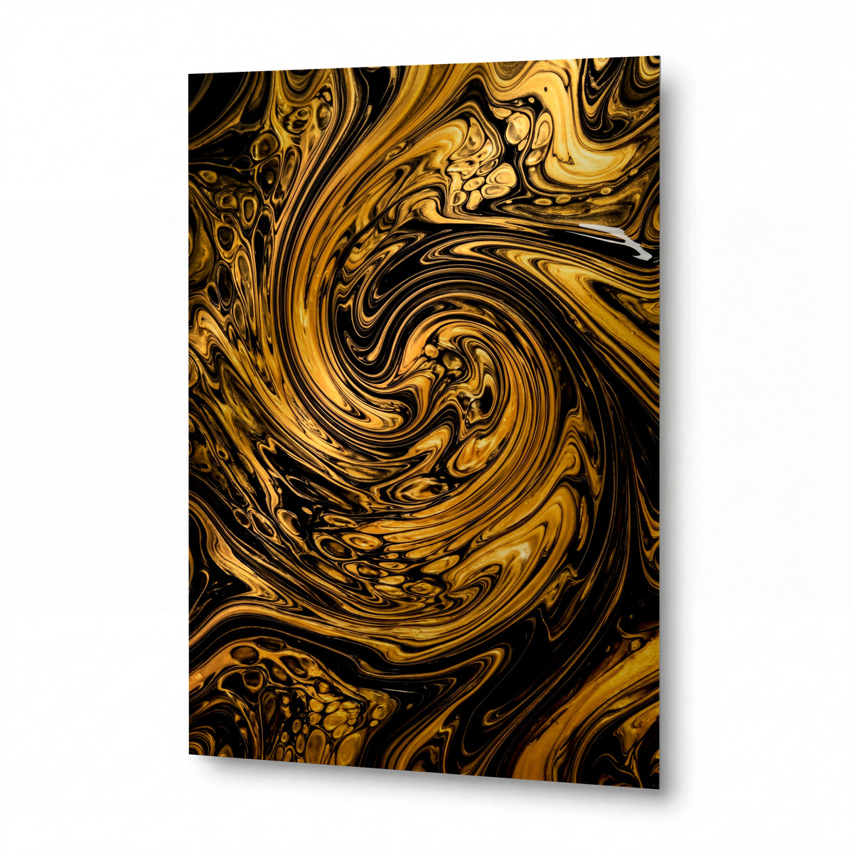 Obraz Víření roztaveného zlata v temnotě — kovový panel s vysokým leskem