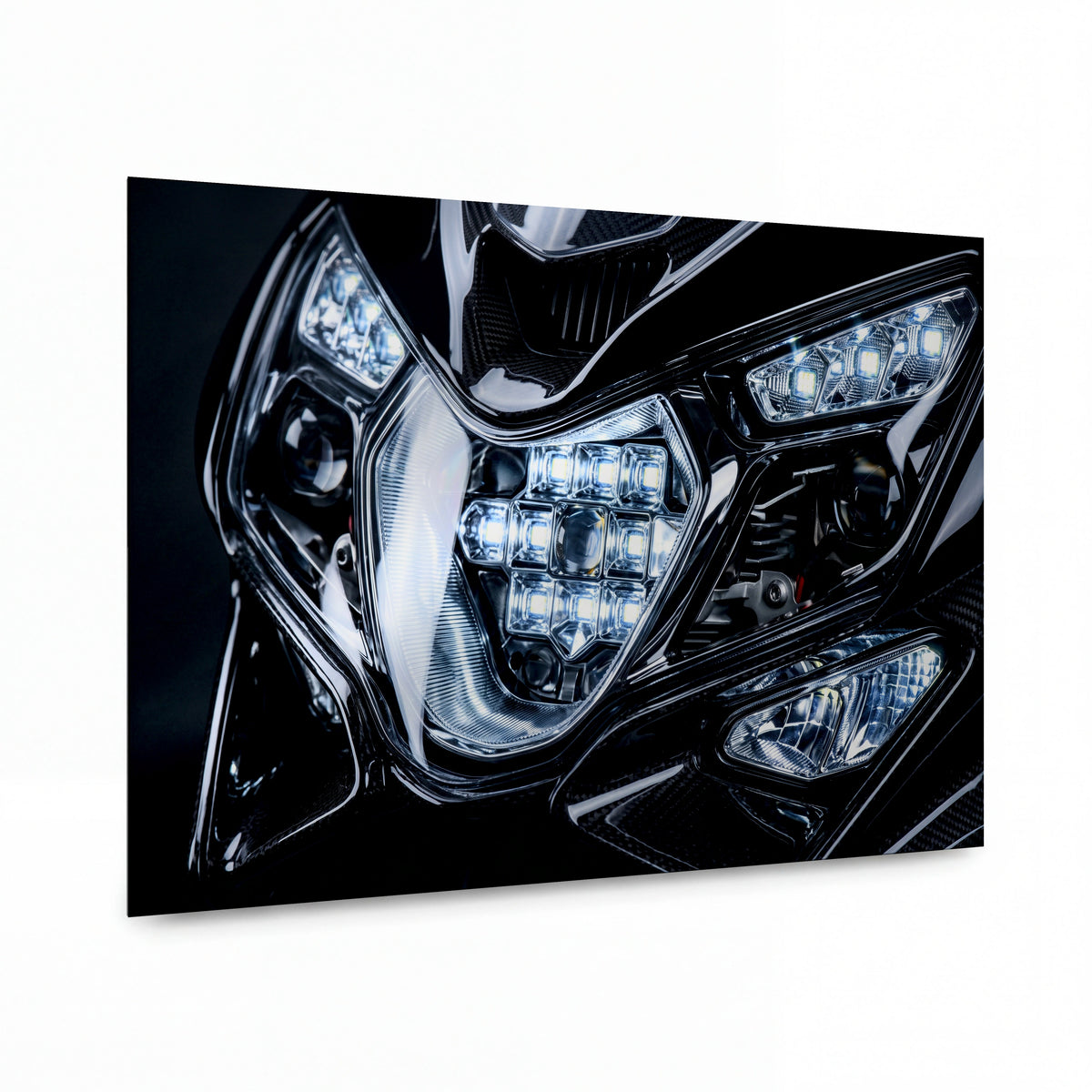 Obraz Symfonie LED světel motocyklu — kovový obraz na hliníkovém panelu s vysokým leskem
