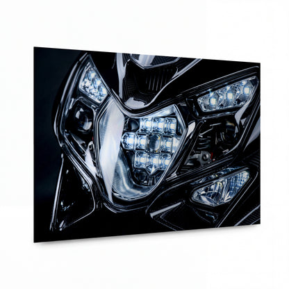 Obraz Symfonie LED světel motocyklu — kovový obraz na hliníkovém panelu s vysokým leskem